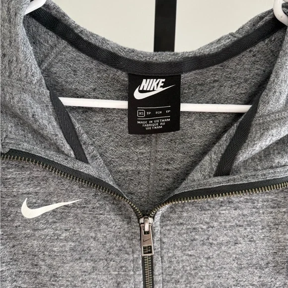 Nike Women's Gray Zip-Up Hoodie Size XS - Picture 4 of 4